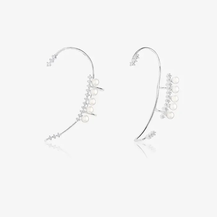 Ballad Bling Ear Cuff