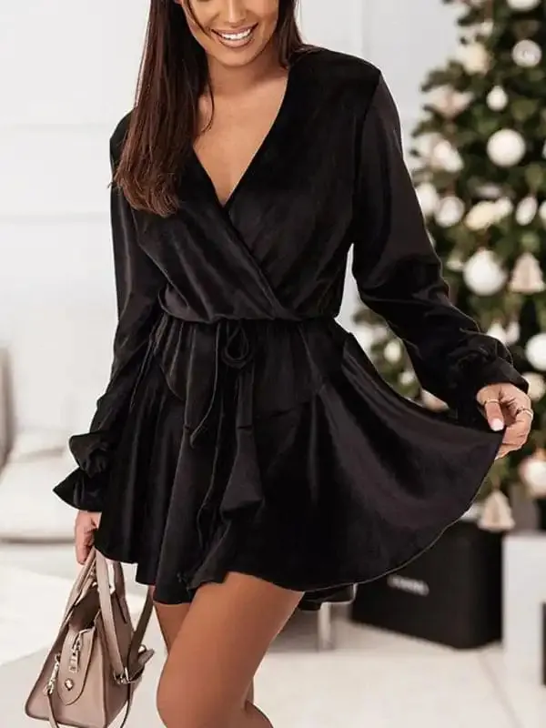 New women’s fashionable long-sleeved V-neck Korean velvet autumn and winter dress