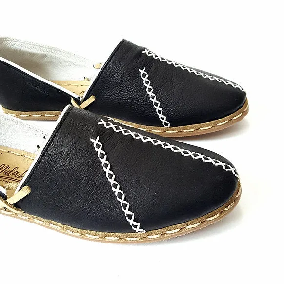 Nida Loafers in Black